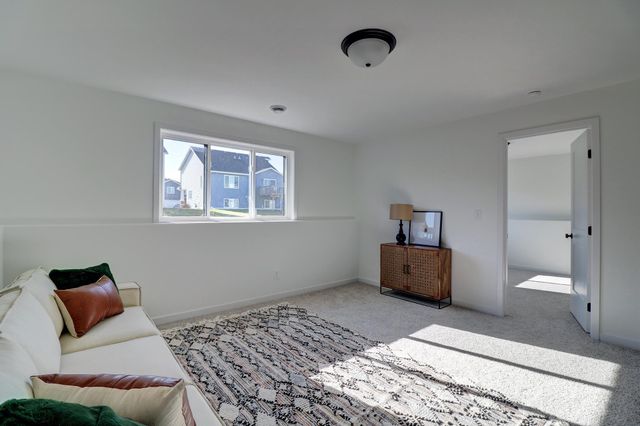 2328 42nd Avenue S, Moorhead, MN 56560