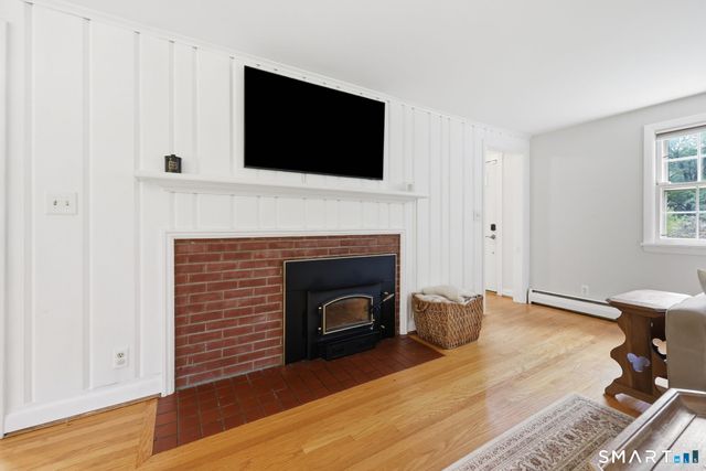 182 Vernon Street West, Manchester, CT 06042