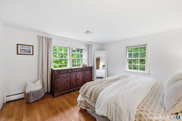 182 Vernon Street West, Manchester, CT 06042