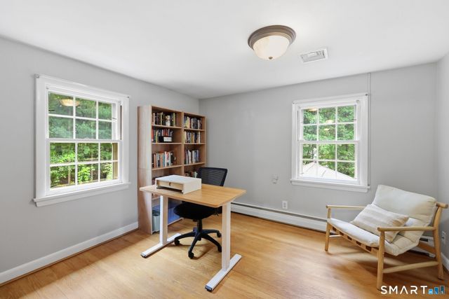 182 Vernon Street West, Manchester, CT 06042
