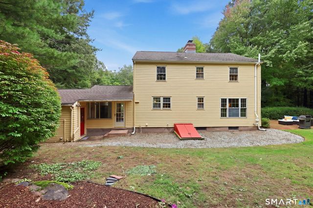 182 Vernon Street West, Manchester, CT 06042