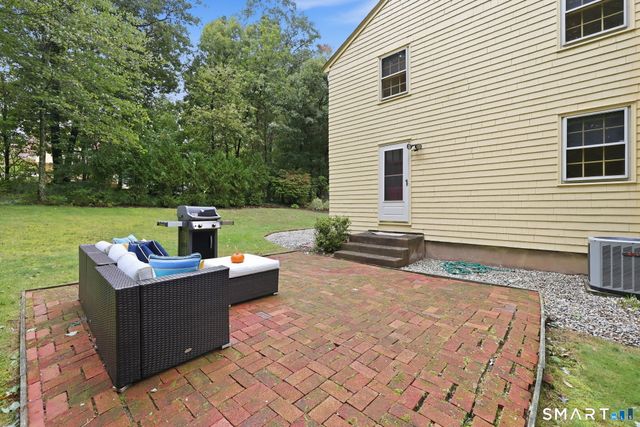 182 Vernon Street West, Manchester, CT 06042