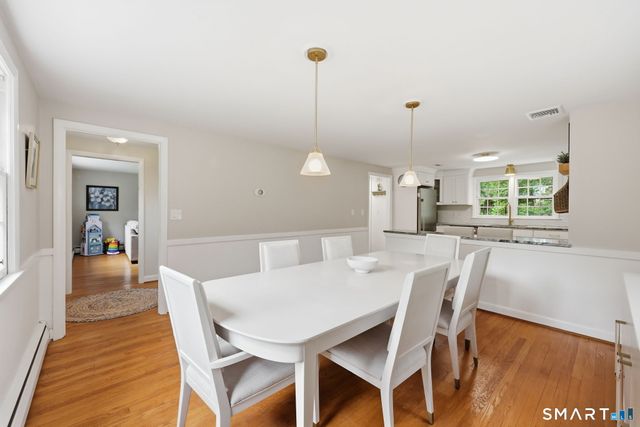 182 Vernon Street West, Manchester, CT 06042