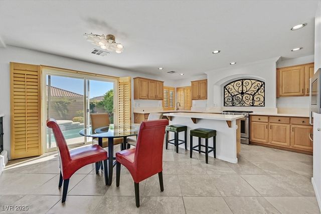 10892 ROYAL HIGHLANDS Street, Las Vegas, NV 89141