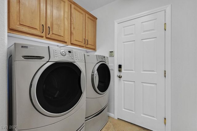 10892 ROYAL HIGHLANDS Street, Las Vegas, NV 89141