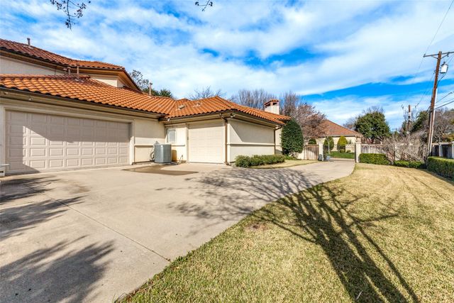 14828 Bellbrook Drive, Addison, TX 75254