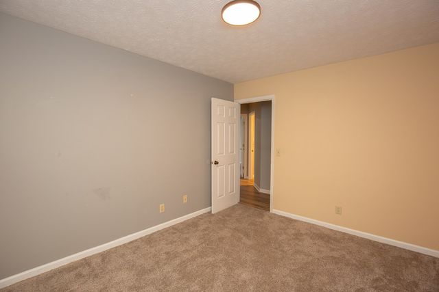 7555 Shaw Heights Drive, Columbus, GA 31909