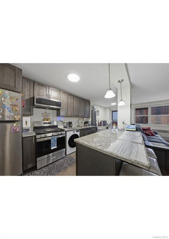 825 Morrison Avenue 8C, Bronx, NY 10473