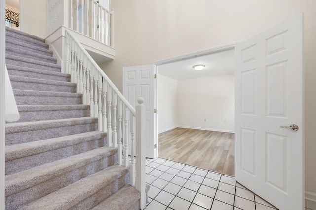 1140 Parklawn Drive, Lexington, KY 40517