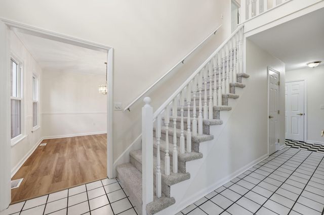 1140 Parklawn Drive, Lexington, KY 40517
