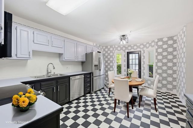 1140 Parklawn Drive, Lexington, KY 40517
