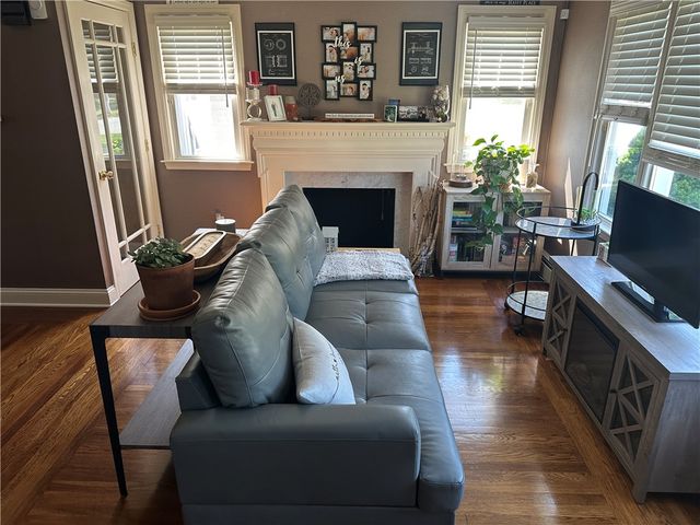 76 Poplar Drive, Cranston, RI 02920