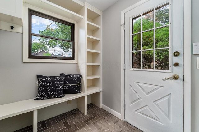 36 Brighton Road, Columbus, OH 43202