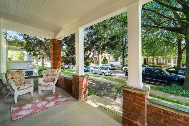 36 Brighton Road, Columbus, OH 43202