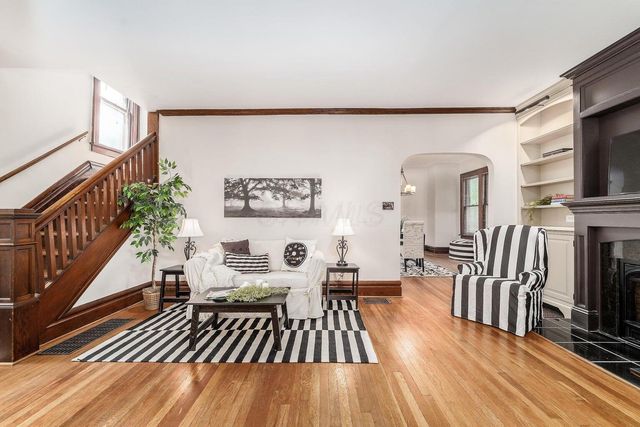 36 Brighton Road, Columbus, OH 43202