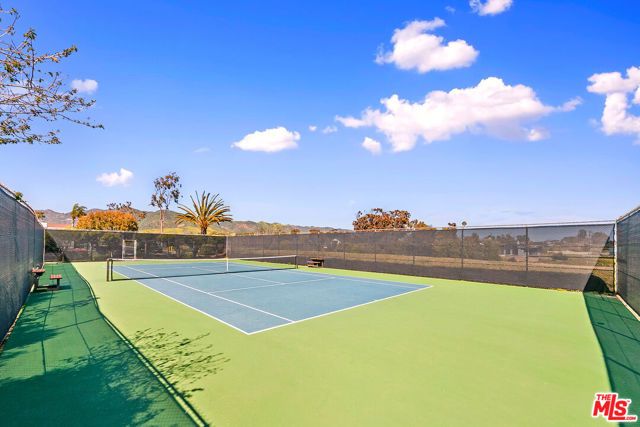 29500 Heathercliff Road 6, Malibu, CA 90265