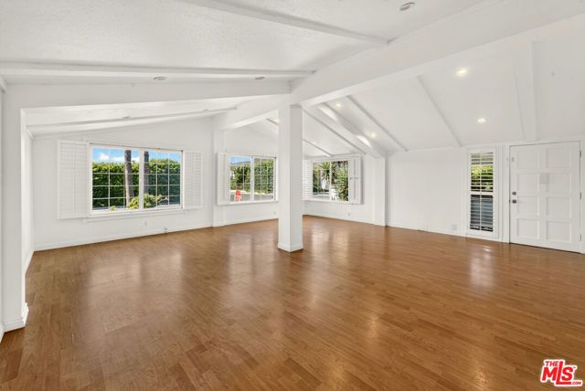 29500 Heathercliff Road 6, Malibu, CA 90265