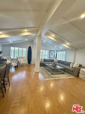 29500 Heathercliff Road 6, Malibu, CA 90265