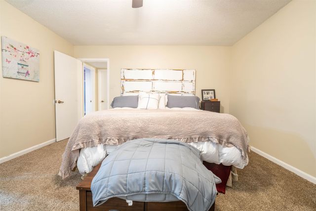 8833 EATONWICK DR, Cordova, TN 38016