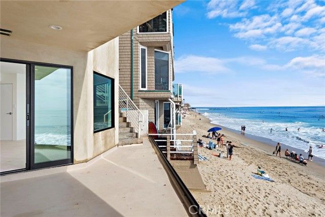 715 Ocean Front, Laguna Beach, CA 92651