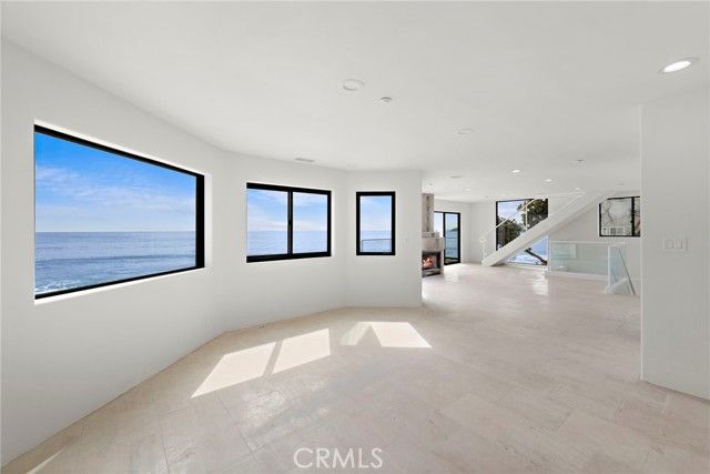715 Ocean Front, Laguna Beach, CA 92651