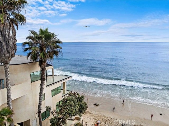 715 Ocean Front, Laguna Beach, CA 92651