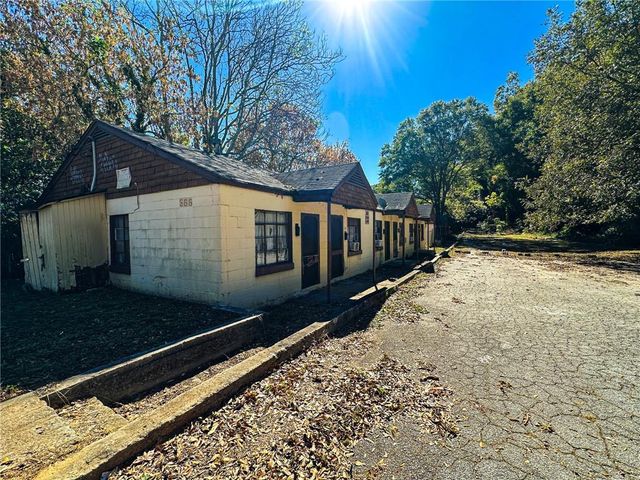 566 University SW Avenue, Atlanta, GA 30310