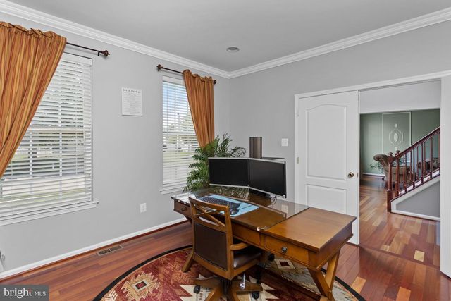 51 CREEKWOOD DR, Bordentown, NJ 08505
