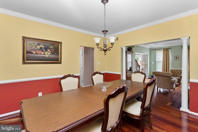 51 CREEKWOOD DR, Bordentown, NJ 08505