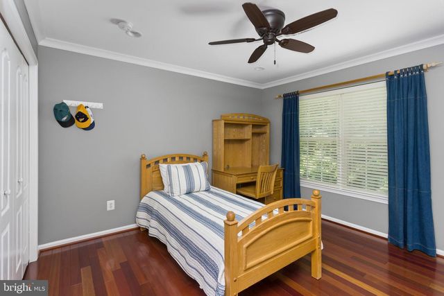 51 CREEKWOOD DR, Bordentown, NJ 08505