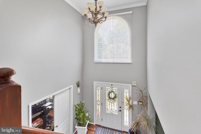 51 CREEKWOOD DR, Bordentown, NJ 08505