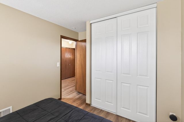 7023 146th Street Court, Apple Valley, MN 55124