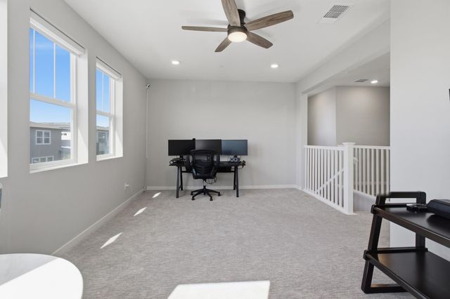 2908 Blue Teal Walk, Sacramento, CA 95833