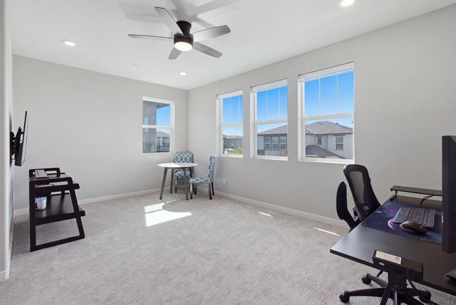 2908 Blue Teal Walk, Sacramento, CA 95833