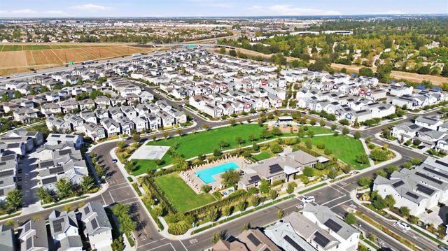 2908 Blue Teal Walk, Sacramento, CA 95833