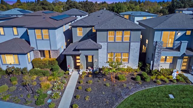 2908 Blue Teal Walk, Sacramento, CA 95833