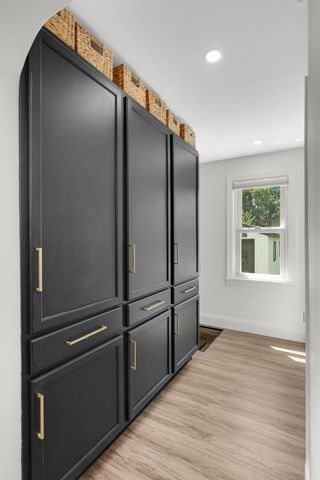2618 South Avenue E, North Saint Paul, MN 55109