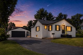 2618 South Avenue E, North Saint Paul, MN 55109