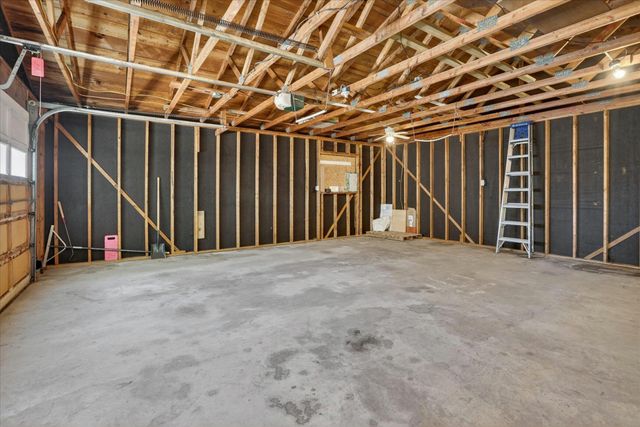 171 N Rock Lake Drive, Vestaburg, MI 48891