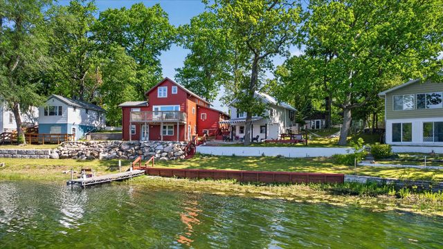 171 N Rock Lake Drive, Vestaburg, MI 48891