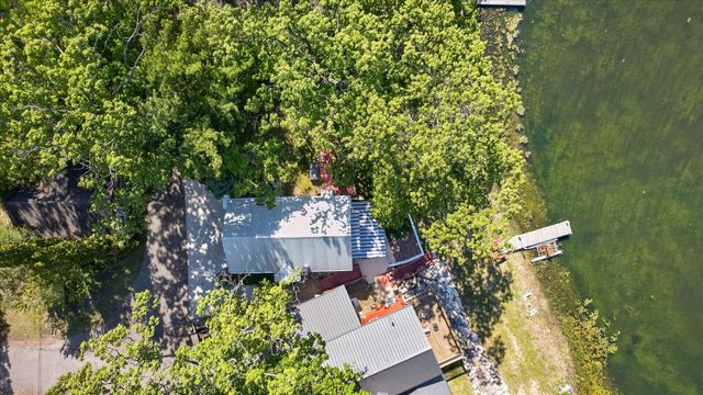171 N Rock Lake Drive, Vestaburg, MI 48891