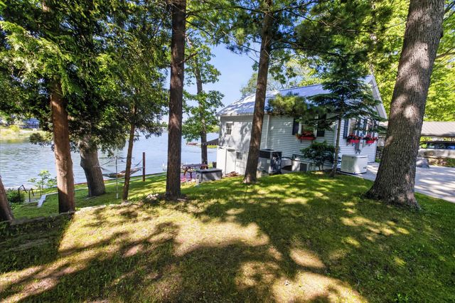 171 N Rock Lake Drive, Vestaburg, MI 48891