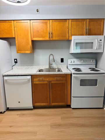 810 Blooming Grove Turnpike 2, New Windsor, NY 12553