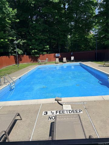 810 Blooming Grove Turnpike 2, New Windsor, NY 12553