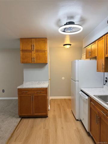 810 Blooming Grove Turnpike 2, New Windsor, NY 12553