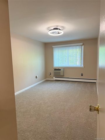 810 Blooming Grove Turnpike 2, New Windsor, NY 12553