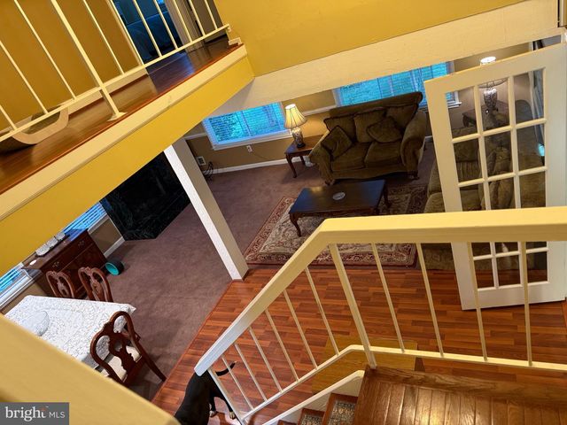 6820 VANTAGE DR, Alexandria, VA 22306