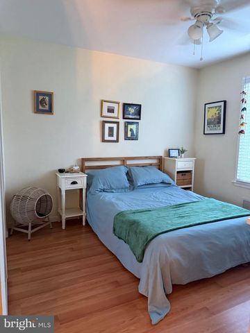 6820 VANTAGE DR, Alexandria, VA 22306
