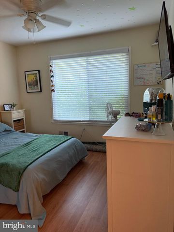 6820 VANTAGE DR, Alexandria, VA 22306