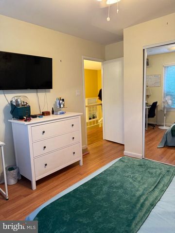 6820 VANTAGE DR, Alexandria, VA 22306